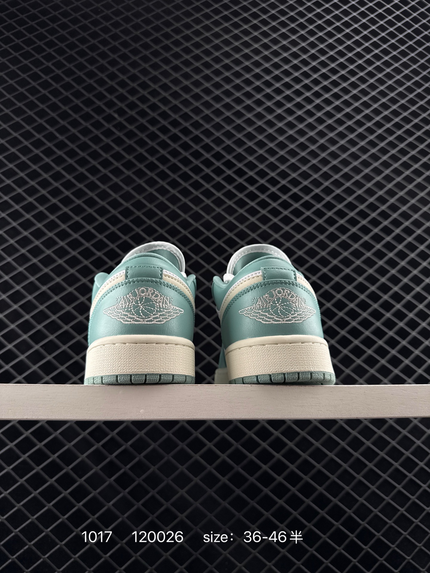 Air Jordan 1 Low AJ1